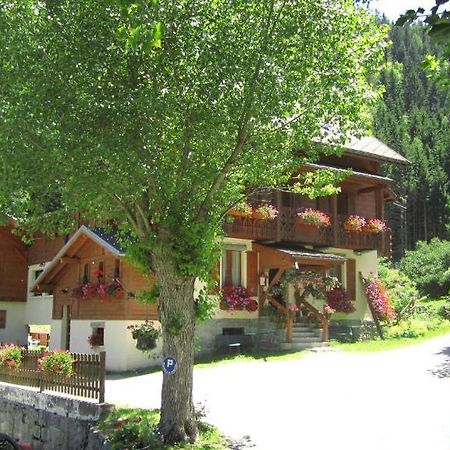 Beausoleil Bed & Breakfast Chamonix Bagian luar foto