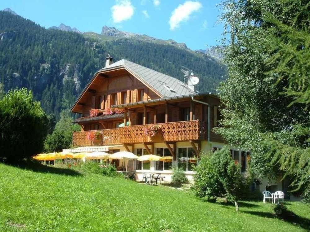 Beausoleil Bed & Breakfast Chamonix Bagian luar foto