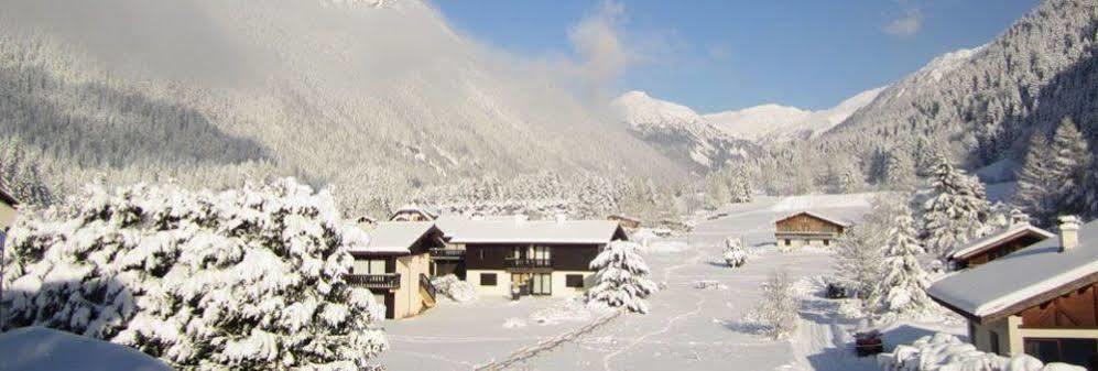 Beausoleil Bed & Breakfast Chamonix Bagian luar foto